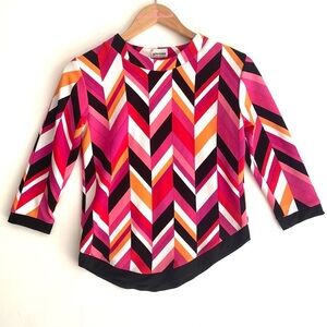Attitude zigzag multicolored print top, Size XS/S